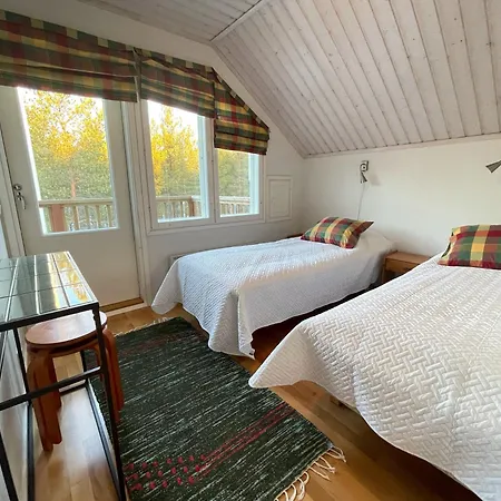 Lägenhet Golfhovi B